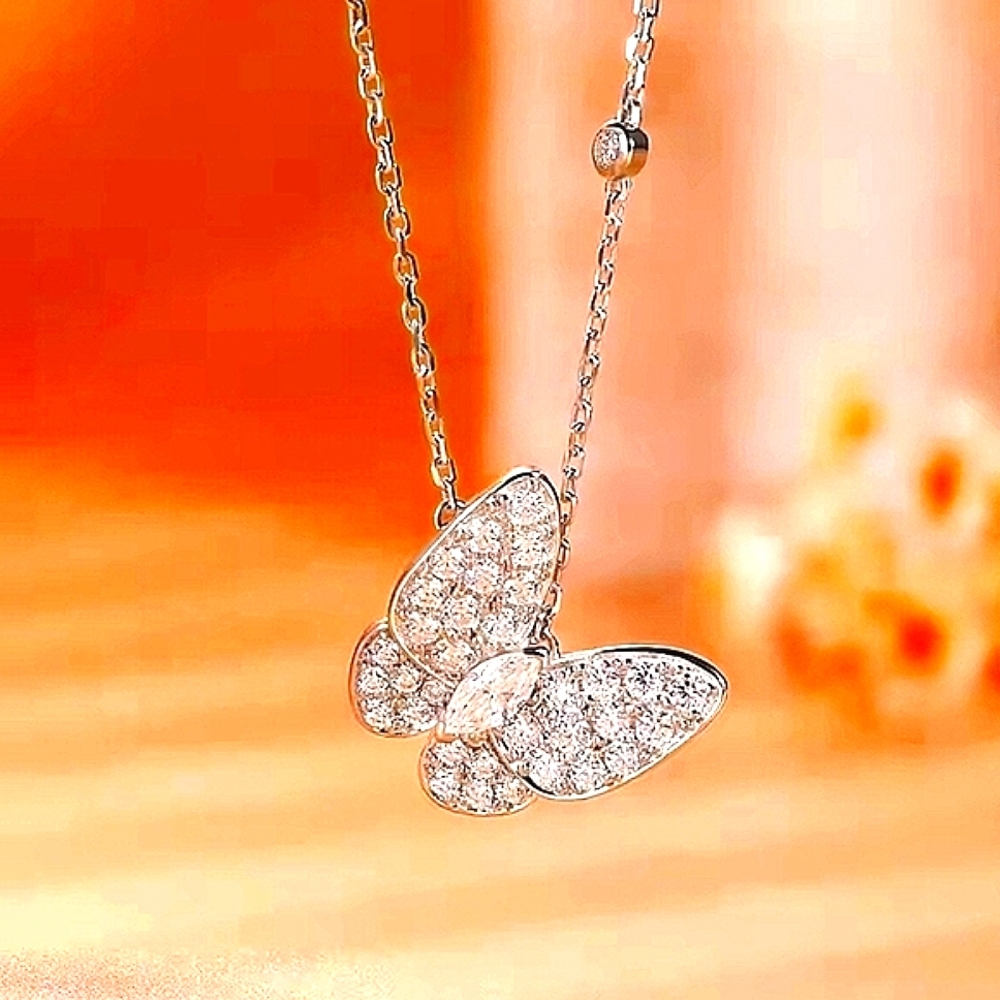 Delicate Silver Choker Necklace with Butterfly Pendant; unbranded nwot - Picture 3 of 8